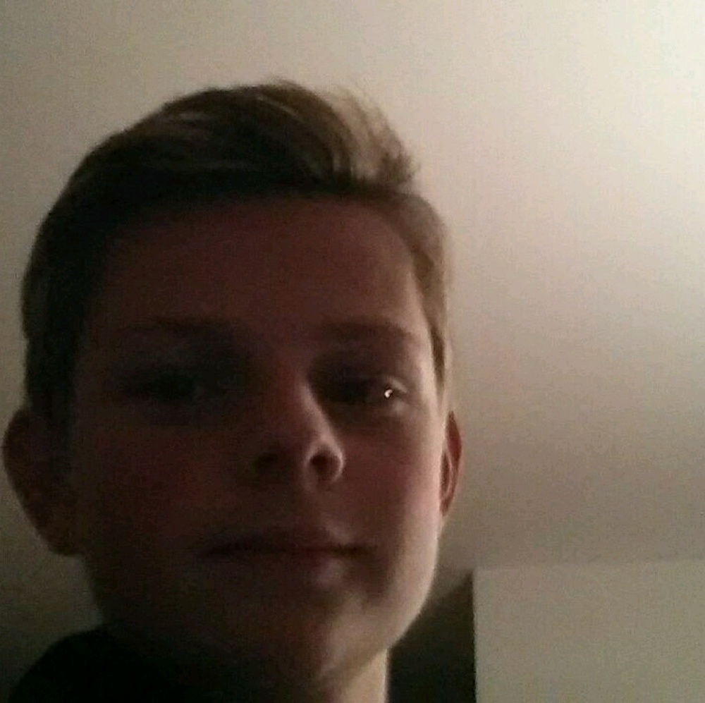 Meet your Posher, Simon